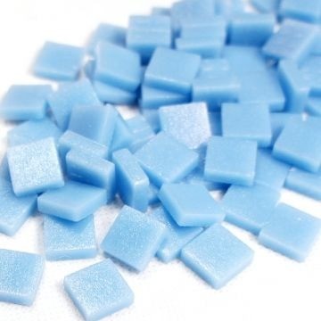 (koopjes) Glas Vierkantjes 12mm 100 gram mat licht Zeeblauw 063