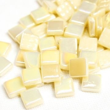 Glas Vierkantjes 12mm Parelmoer 50 gram Creme 090P