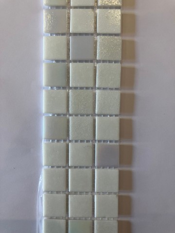 (koopjes) Glas Vierkantjes 20mm Basis 45 stuks Wit Mix