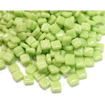 Glas Vierkantjes 8 mm Basis 50 gram Pastel Groen 003