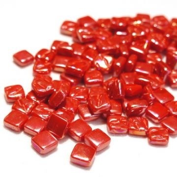 Glas Vierkantjes 8 mm Parelmoer 50 gram Rood 107P