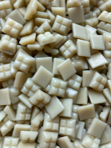 Glas Vierkantjes 10 mm Basis 50 gram Beige Glad