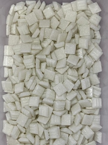 Glas Vierkantjes 10mm Basis 50 gram Frosty Wit A02