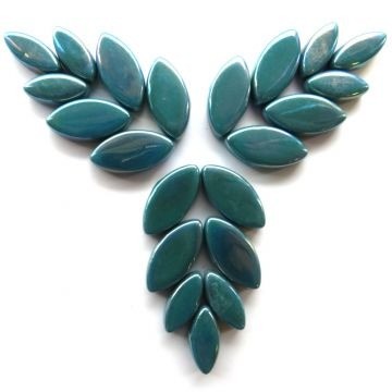 Glas Blaadjes recht Parelmoer 50 gram Donkerturquoise 016P