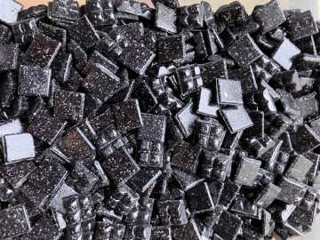 (koopjes) Glas Vierkantjes 10 mm 100 gram Asfalt