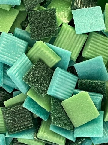 Glas Vierkantjes 20mm 500 gram voordeelzakken Groen Zee Blauw Mix