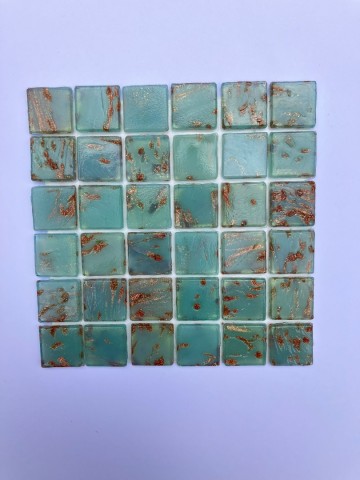 (koopjes) Glas Vierkantjes 15mm 36 stuks Watergroen Goudader