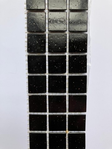 Glas Vierkantjes 20mm Basis 45 stuks zwart spikkel